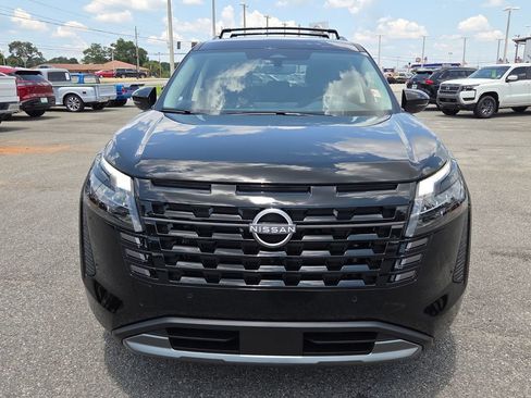 New 2026 Nissan Pathfinder SL FWD image 16