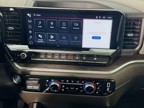 Used 2025 GMC Sierra 1500 SLT w/ SLT Premium Plus Package image 37