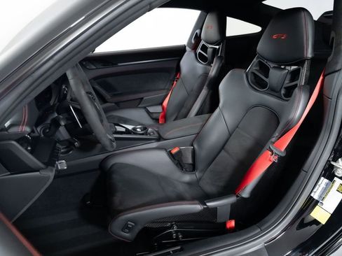Used 2023 Porsche 911 GT3 image 5