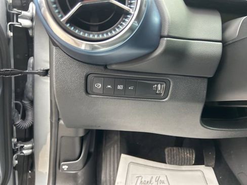 New 2026 Chevrolet Equinox EV LT image 17