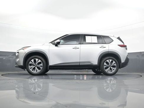 Used 2022 Nissan Rogue SV AWD/4WD image 28