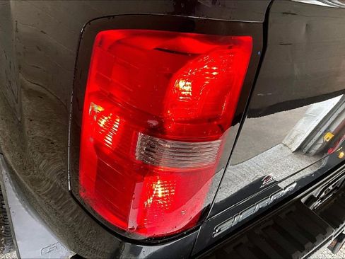 Used 2017 GMC Sierra 1500 4x4 Double Cab image 21