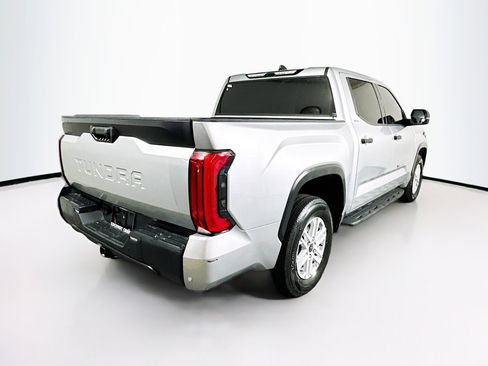 Used 2022 Toyota Tundra SR5 w/ Convenience Package image 3