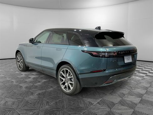 New 2026 Land Rover Range Rover Velar Dynamic SE image 3