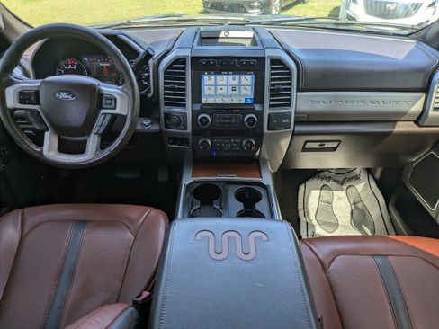 Used 2019 Ford F250 King Ranch w/ King Ranch Ultimate Package AWD/4WD image 13