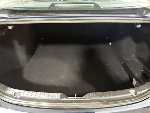 Used 2019 MAZDA MAZDA3 Sedan FWD image 23