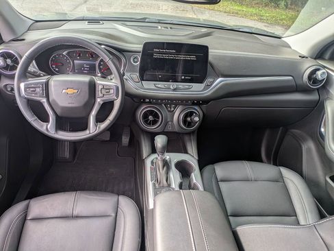 Used 2024 Chevrolet Blazer LT image 28