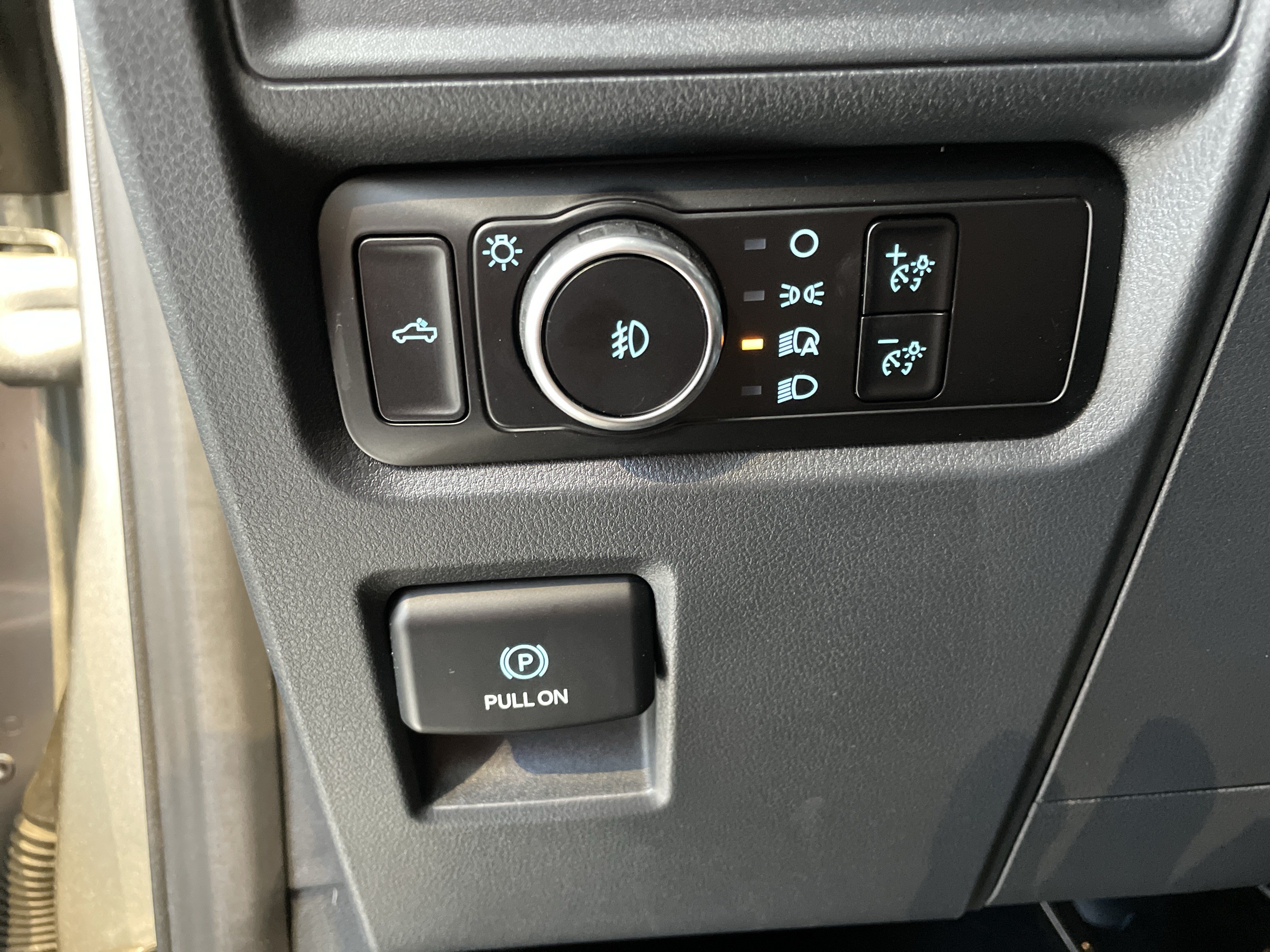Used 2024 Ford F150 STX w/ STX Black Appearance Package AWD/4WD image 20