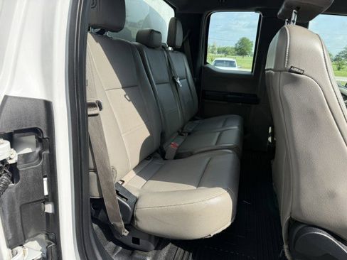 Used 2017 Ford F350 XL w/ Trailer Tow Package image 24