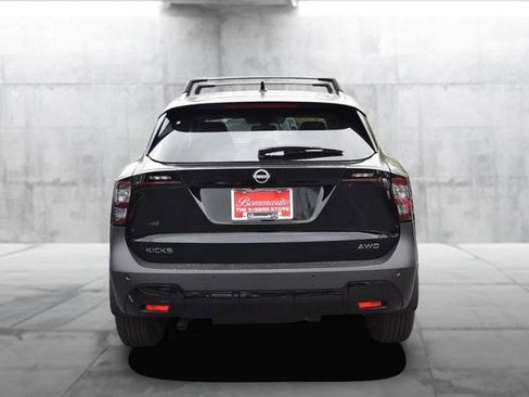 New 2026 Nissan Kicks SV w/ SV Premium Package image 5
