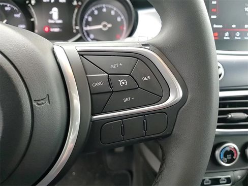 Used 2022 FIAT 500X Pop w/ Sport Appearance Package image 15