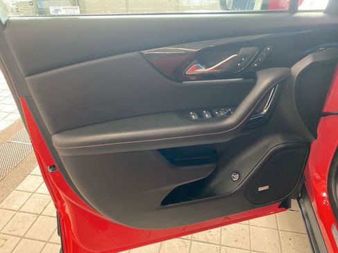 Used 2023 Chevrolet Blazer RS w/ Driver Confidence II Package image 10