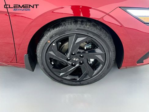 New 2026 Hyundai Elantra SEL Sport Premium FWD image 32