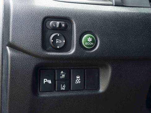 Used 2025 Honda Passport EX-L image 39