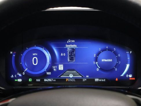 Used 2021 Ford Escape Titanium w/ Class II Trailer Tow Package image 18