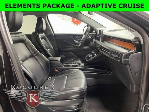 Used 2022 Lincoln Corsair Reserve w/ Equipment Group 201A image 22