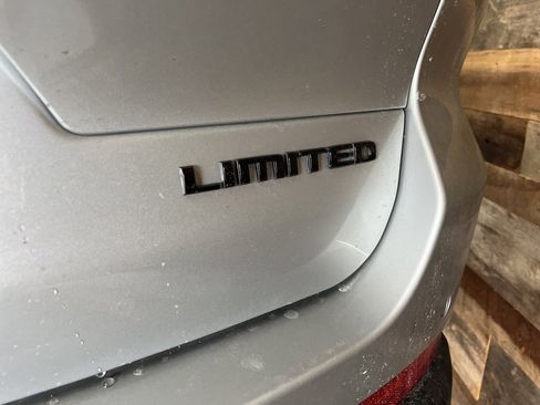 New 2025 Jeep Grand Cherokee L Limited w/ Black Appearance Package image 26