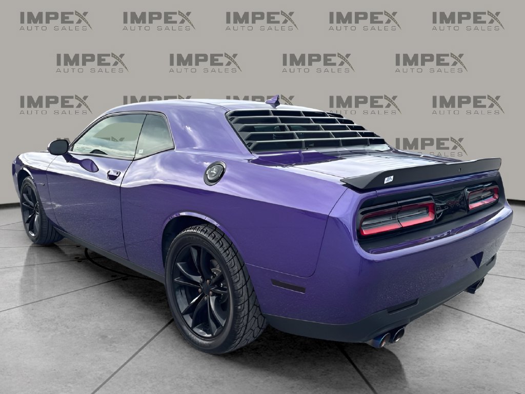 Used 2016 Dodge Challenger R/T Plus RWD image 3