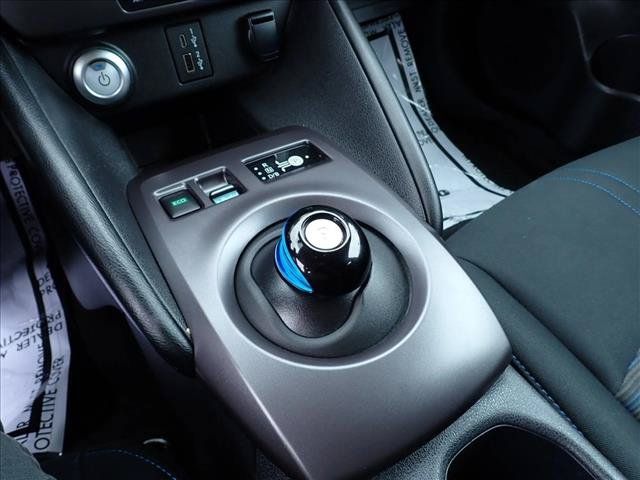 Used 2025 Nissan Leaf S FWD image 16