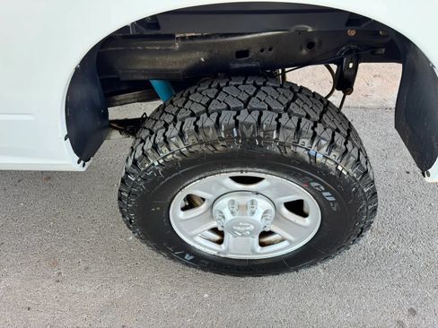 Used 2018 RAM 2500 Tradesman w/ Popular Equipment Group AWD/4WD image 32