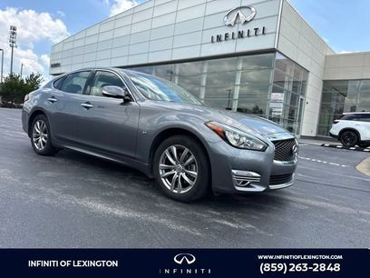 Used 2015 INFINITI Q70 3.7 w/ Deluxe Touring Package