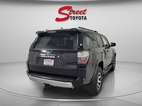 Certified 2019 Toyota 4Runner TRD Off-Road image 4