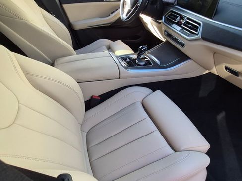 Used 2022 BMW X5 sDrive40i RWD image 19