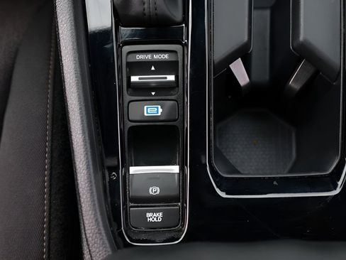 Used 2024 Honda Accord Sport image 37