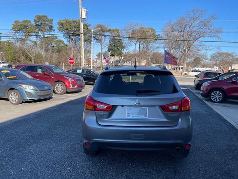 Used 2013 Mitsubishi Outlander Sport SE image 9