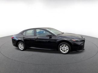 Used 2025 Toyota Camry LE video 2