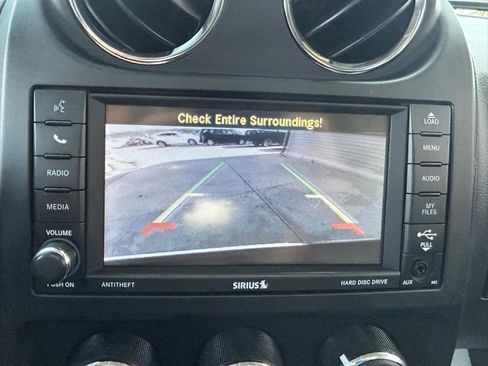 Used 2016 Jeep Patriot High Altitude AWD/4WD image 24