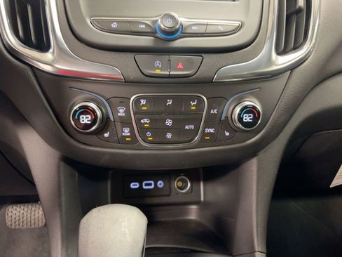 Certified 2024 Chevrolet Equinox LT image 17