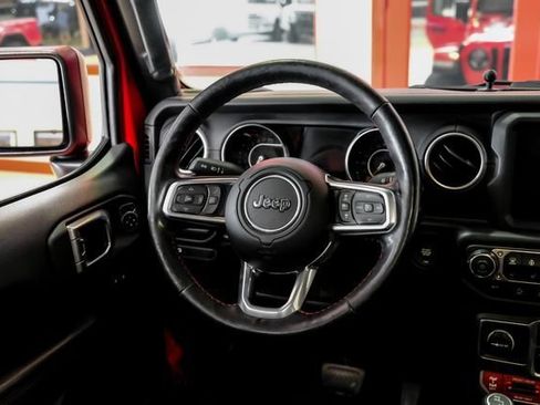 Used 2020 Jeep Gladiator Rubicon AWD/4WD image 14