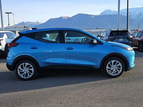 New 2027 Chevrolet Bolt LT w/ Comfort Package image 2