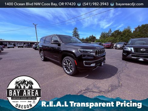 Used 2025 Jeep Wagoneer Series III w/ Premium Group I AWD/4WD image 3