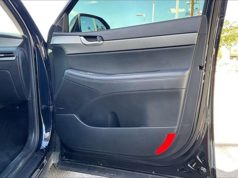 Used 2024 Hyundai Palisade SEL w/ Premium Package FWD image 23