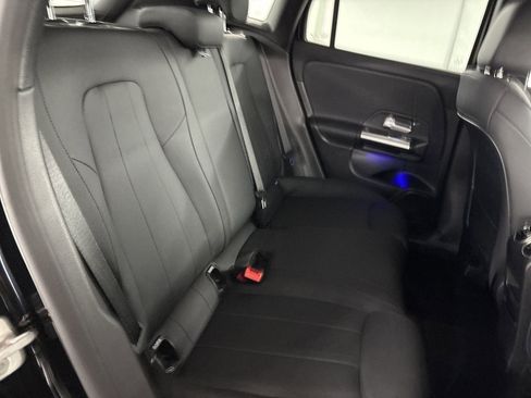 Certified 2025 Mercedes-Benz GLA 250 4MATIC image 30