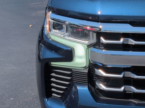 Used 2022 Chevrolet Silverado 1500 LTZ w/ LTZ Convenience Package II image 10