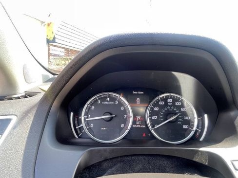 Used 2016 Acura TLX w/ Technology Package FWD image 33
