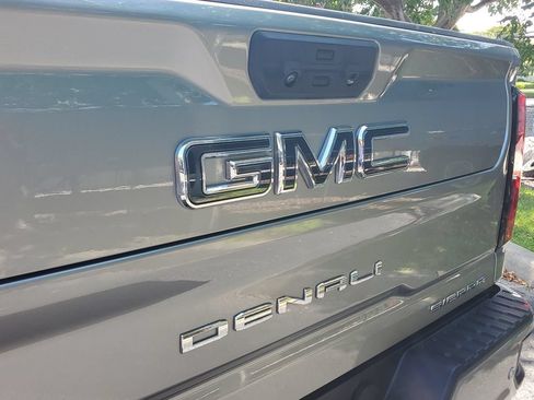 Certified 2025 GMC Sierra 2500 Denali Ultimate AWD/4WD image 28