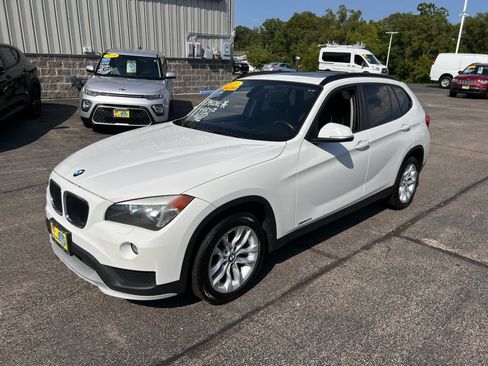 Used 2015 BMW X1 xDrive28i AWD/4WD image 3