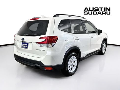 Used 2021 Subaru Forester AWD/4WD image 7