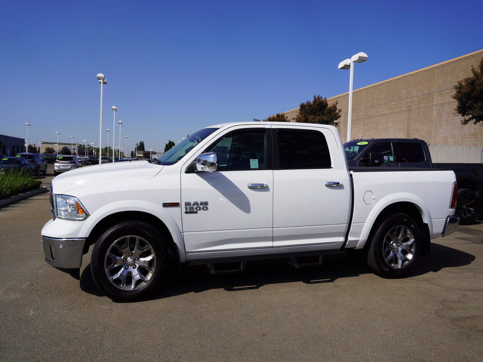 Used 2019 RAM 1500 Laramie w/ Convenience Group RWD image 8