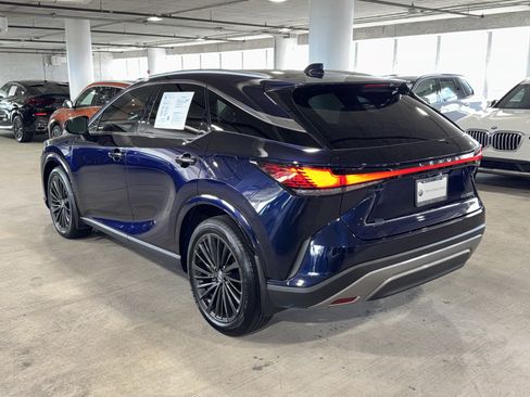 Used 2025 Lexus RX 350 Premium w/ Accessory Package (Z1) FWD image 6