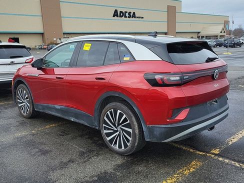 Used 2023 Volkswagen ID.4 Pro S Plus image 4