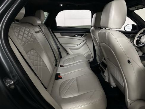 Used 2021 Jaguar F-PACE S AWD/4WD image 28
