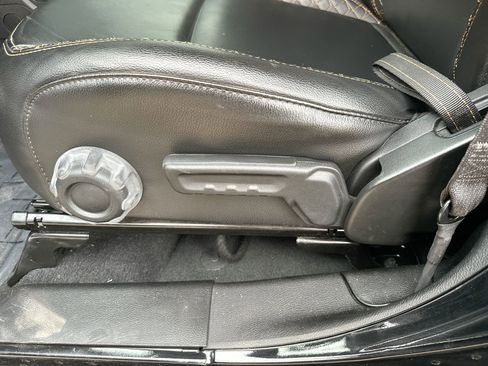 Used 2023 Jeep Gladiator High Altitude image 12