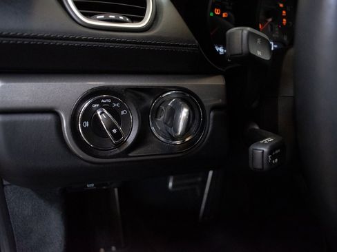 Certified 2018 Porsche 718 Cayman S image 21