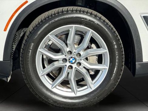 Used 2020 BMW X5 sDrive40i w/ Premium Package image 26