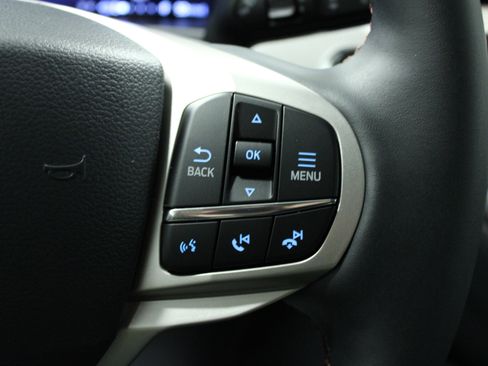 New 2026 Ford Explorer Active image 22